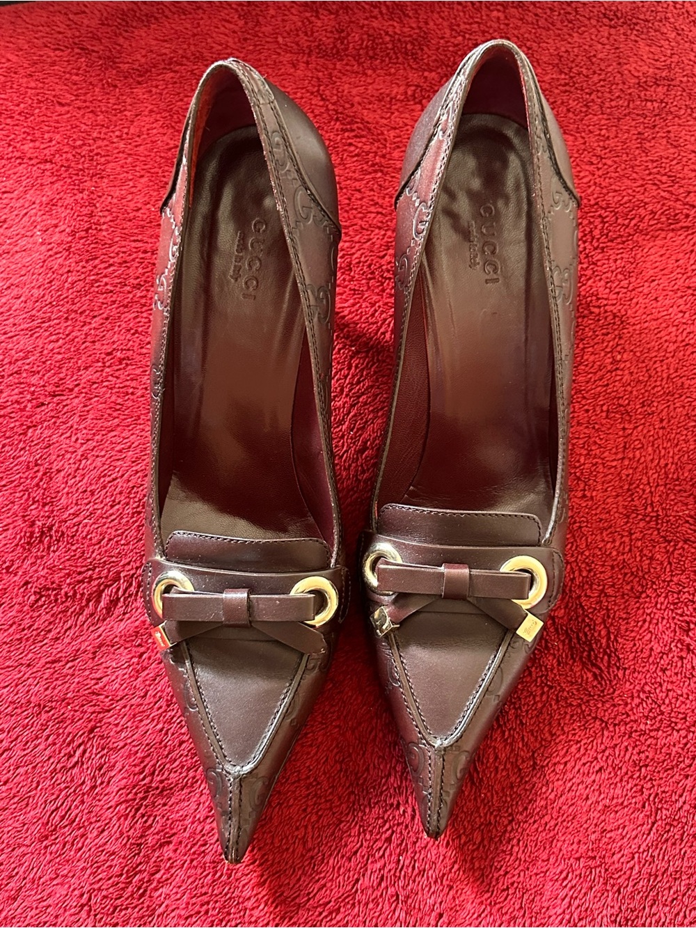 Gucci Brown Leather Pointed Toe Pumps with Gold Hardware